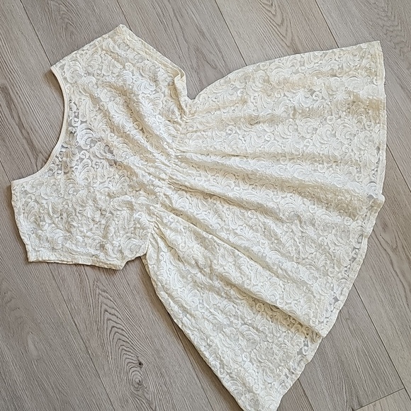 Jordan Taylor Romantic Feminine Sheer Lace Stretchy Blouse No Lining, Large - Picture 9 of 11